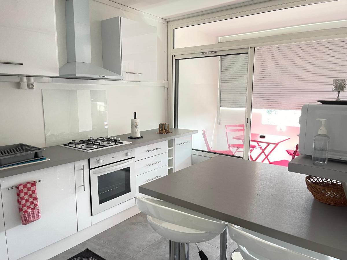 Votre Cocon Parfait A 9 Min D'Eurexpo Et 14 Min Groupama Apartman Saint-Priest  Kültér fotó