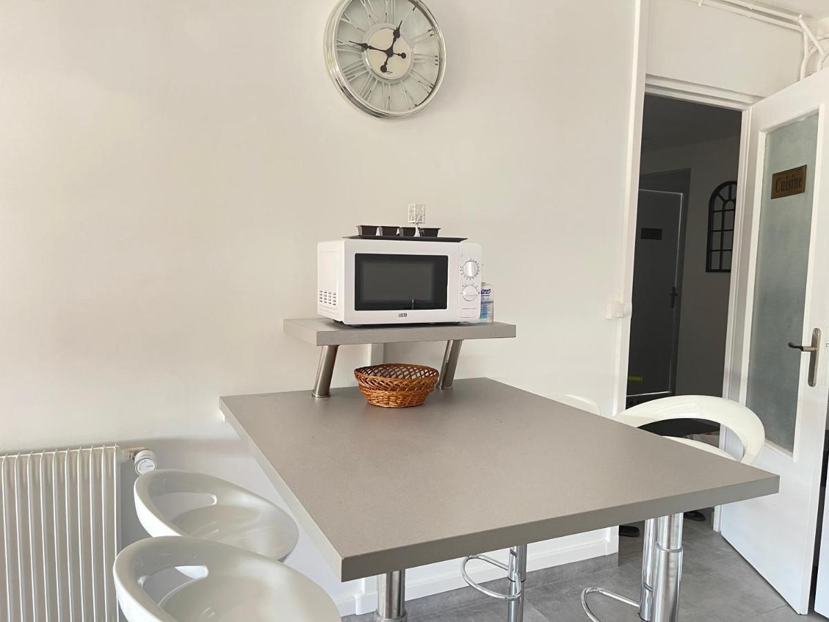 Votre Cocon Parfait A 9 Min D'Eurexpo Et 14 Min Groupama Apartman Saint-Priest  Kültér fotó
